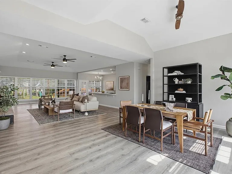 12714 Eagle Nest Dr — Photo 4