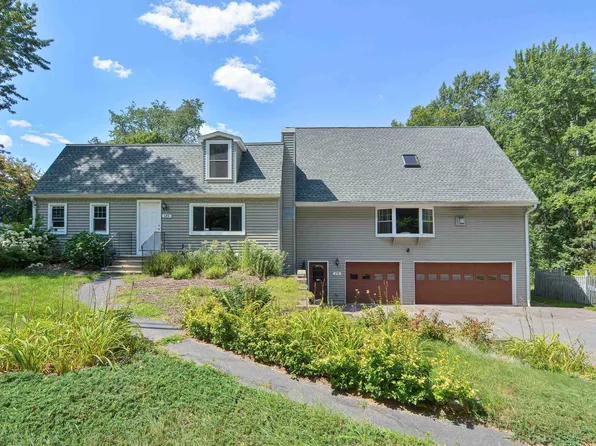 173 South Main Street, Newton, NH 03858