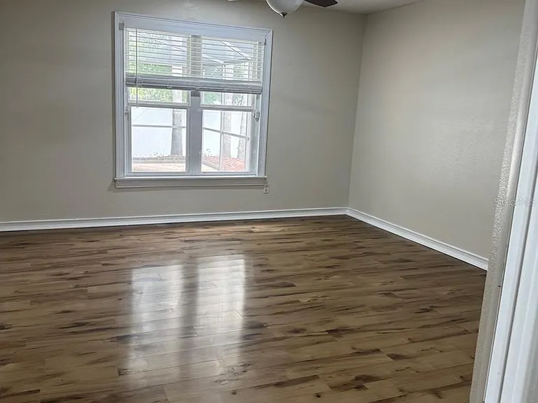 3306 Lake Saxon Dr — Photo 9