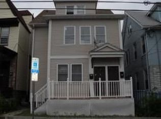 31 Oraton St, Newark, NJ 07104