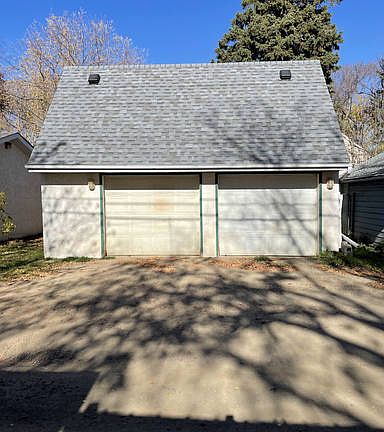 4th image of 10937 79th Ave NW