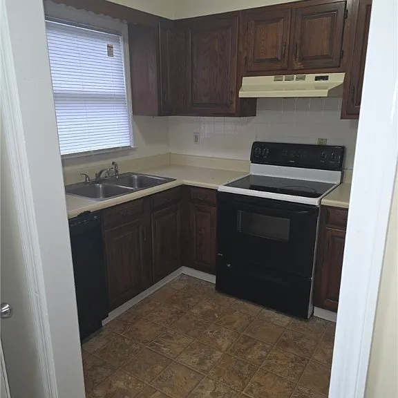 1108 Tiger Blvd — Photo 4