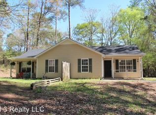 114 Thorpe Rd #B, Jackson, GA 30233