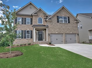 818 Deepwood Ct, Boiling Springs, SC 29316