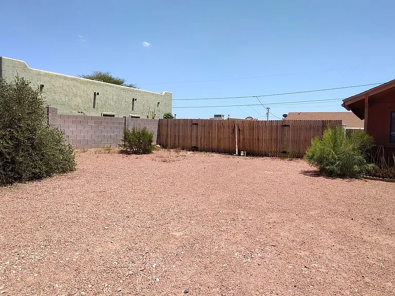 10261 E La Palma Ave — Photo 6