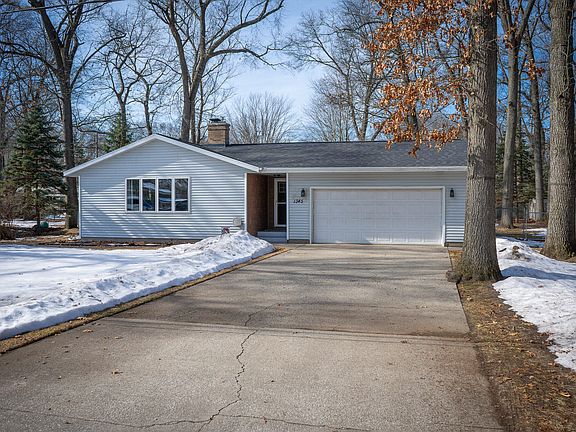 2nd image of 1345 Poulson Rd