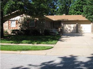 9152 W Harvest Ct, Wichita, KS 67212