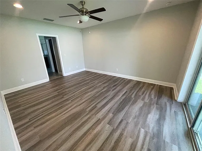 232 Clayton St — Photo 16