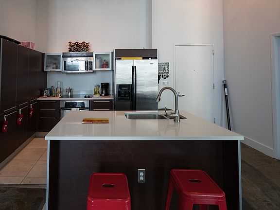 5th image of 1900 N Bayshore Dr #9009