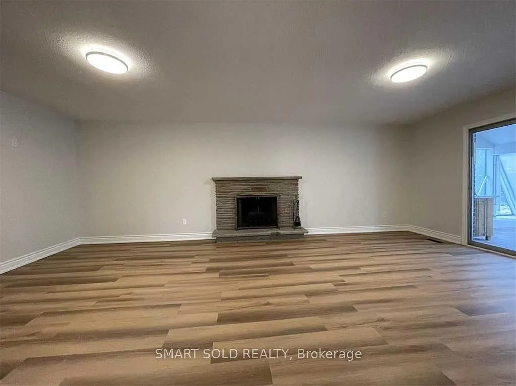 3 bed, $2,300 — Photo 3