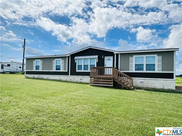 1445 County Road 180, Hallettsville, TX 77964