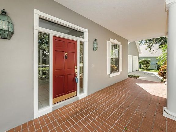 2nd image of 2242 Fairoaks Dr