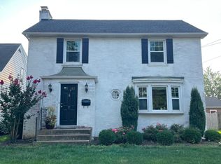 17 Mayfield Dr, Leola, PA