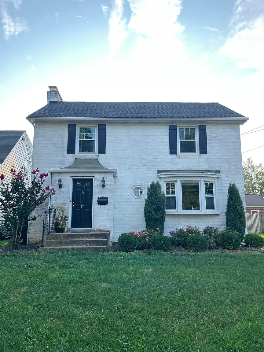 17 Mayfield Dr photo 1