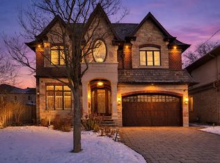 77 Tamworth Rd, Toronto, ON M2N2N8