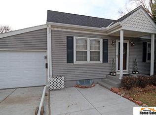 205 S 44th St, Lincoln, NE 68510