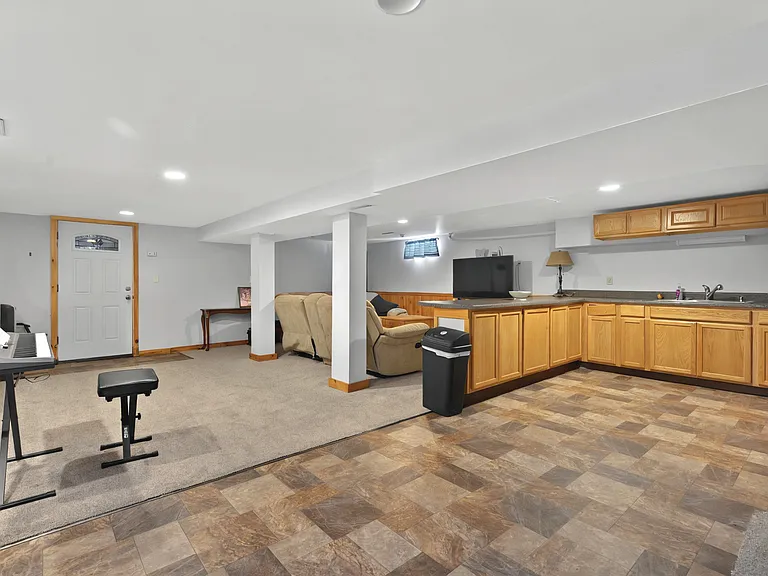 179 Northern Pines Rd — Photo 31