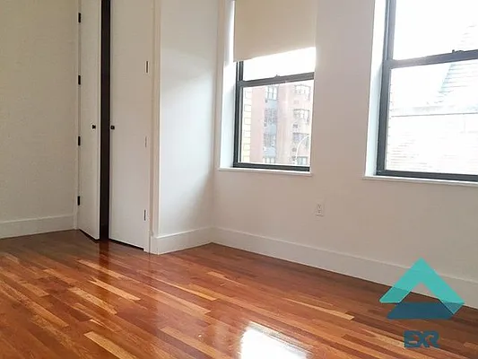 Rented by EXR | media 25