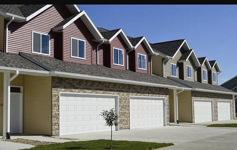 1st image of 243 Bainberry St