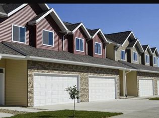 243 Bainberry St, Tiffin, IA 52340