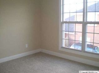 7524 Parktrace Ln SE, Owens Cross Roads, AL 35763
