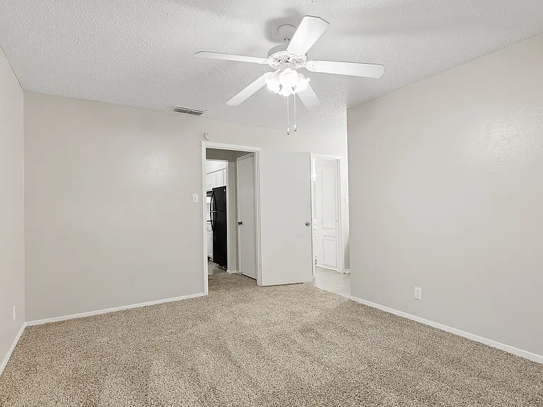 ReNew at Polo Parkway — Photo 33