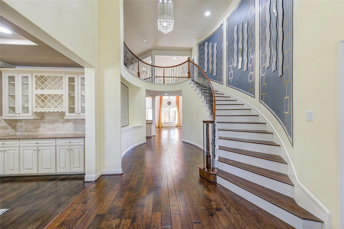Building Photo - 3806 Sims Pointe Ct E