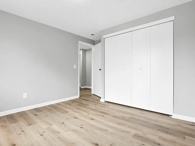 8906 Lakefield Ct — Photo 23