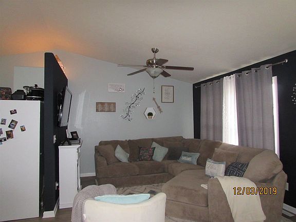 2nd image of 18834 Meadowflower Dr