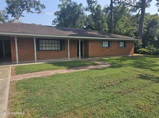 308 Roland Ln, Jeanerette, LA 70544