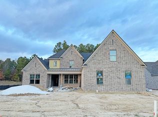 350 Rolling Grove Blvd, Collierville, TN 38017