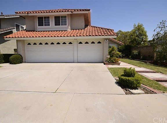 This home has long driveway.
