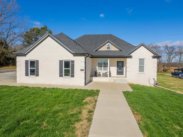 10132 Russellville Rd, Rockfield, KY 42274