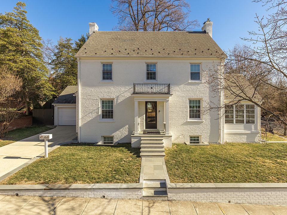 1st image of 4105 17th St NW