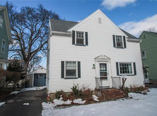 216 Hillside Ave, Rochester, NY 14610