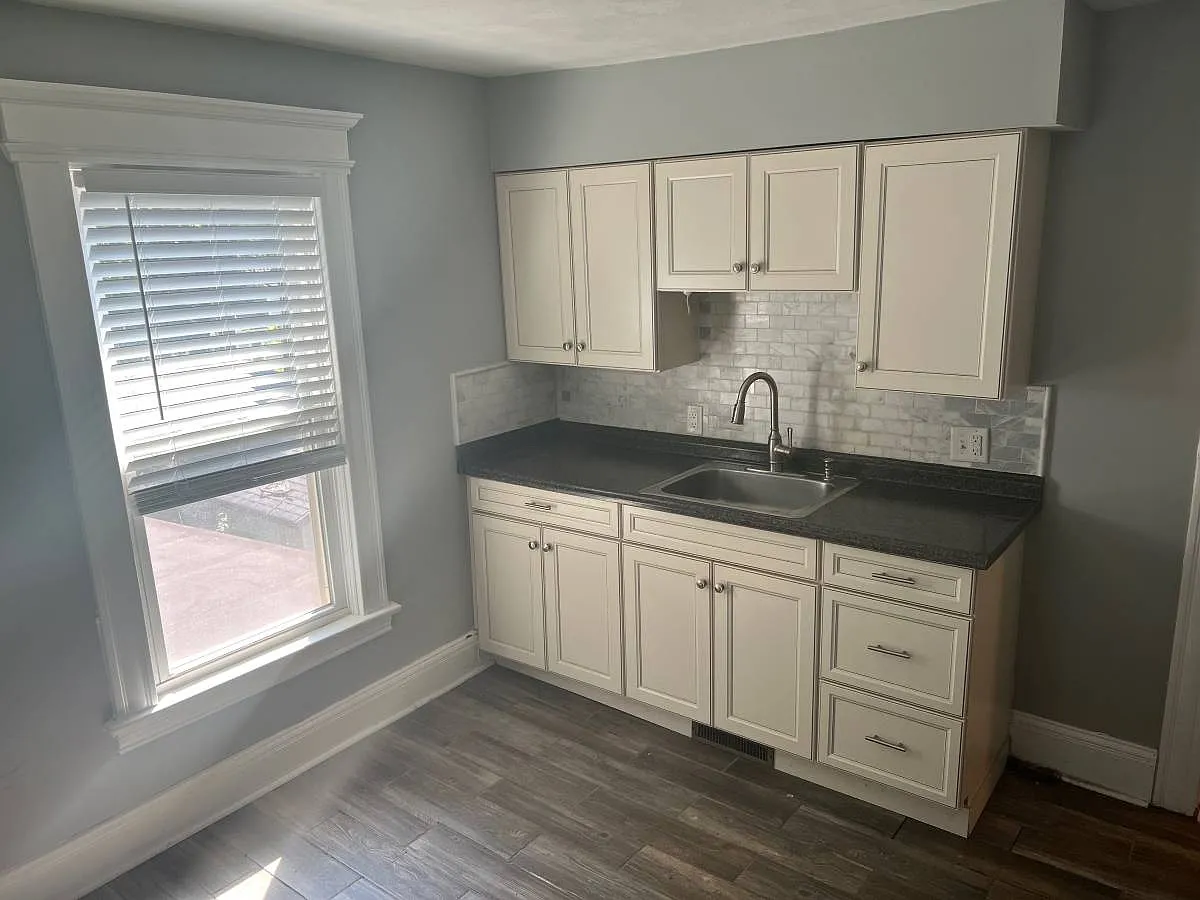 2 bed, $1,500 — Photo 3