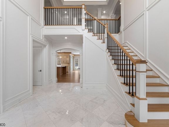 5th image of 104 Chestnut Ridge Rd