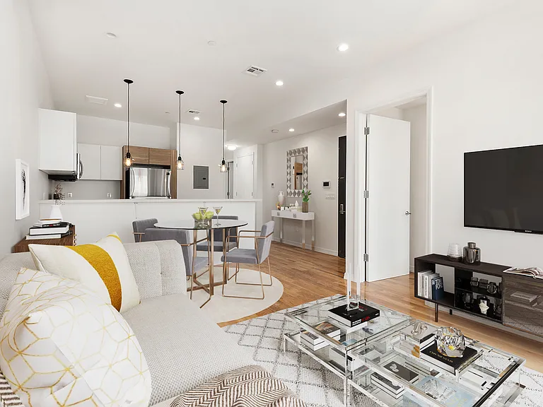 2422 Snyder Ave #4 — Photo 4