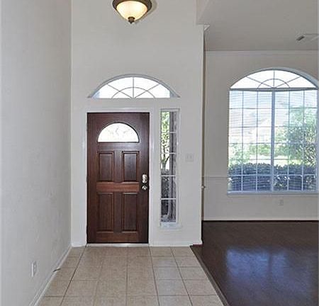 2nd image of 25605 Southwood Oaks Ct