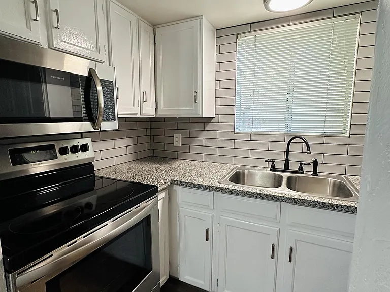 2601 W Broadway Blvd #N386 — Photo 9