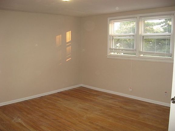 14x13 Master Bedroom