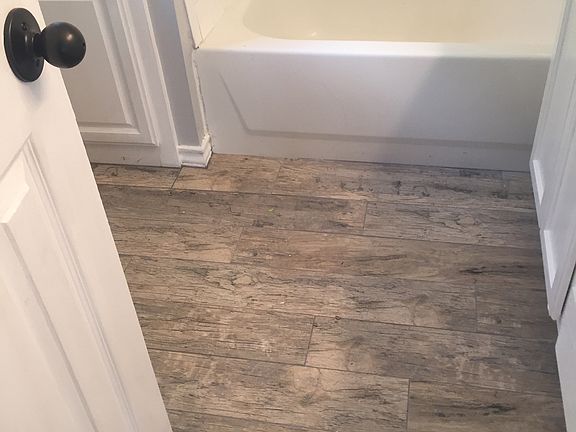 4th image of 67 Green Oak Cir