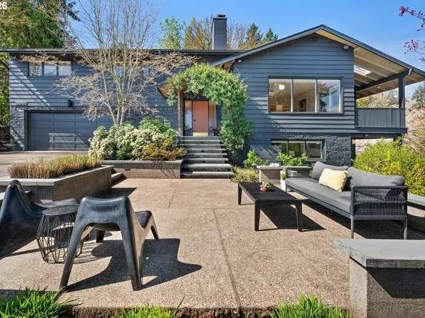 2631 SW Sherwood Dr, Portland, OR 97201