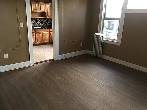 239 Columbia Ave #2R Photo 1