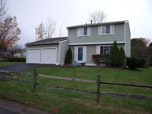 2nd image of 1521 Elderberry Cir