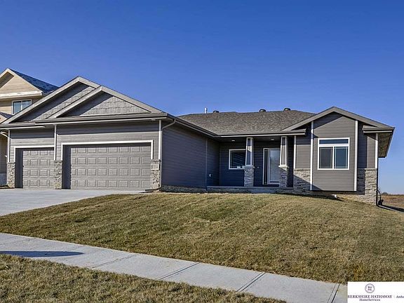 3rd image of 4316 Barksdale Dr