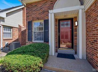 1011 Brooksgate Manor Dr, Saint Louis, MO