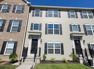 17276 Henslow Dr, Westfield, IN
