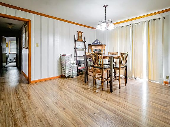 5th image of 6613 E Hickory Ln