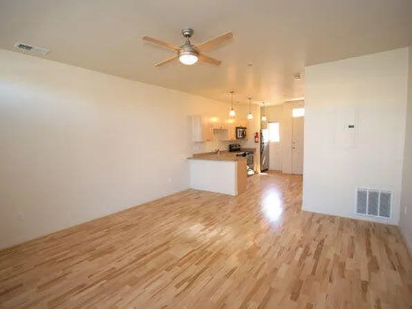 328 Bel Vedere Ln NE, Albuquerque, NM 87102